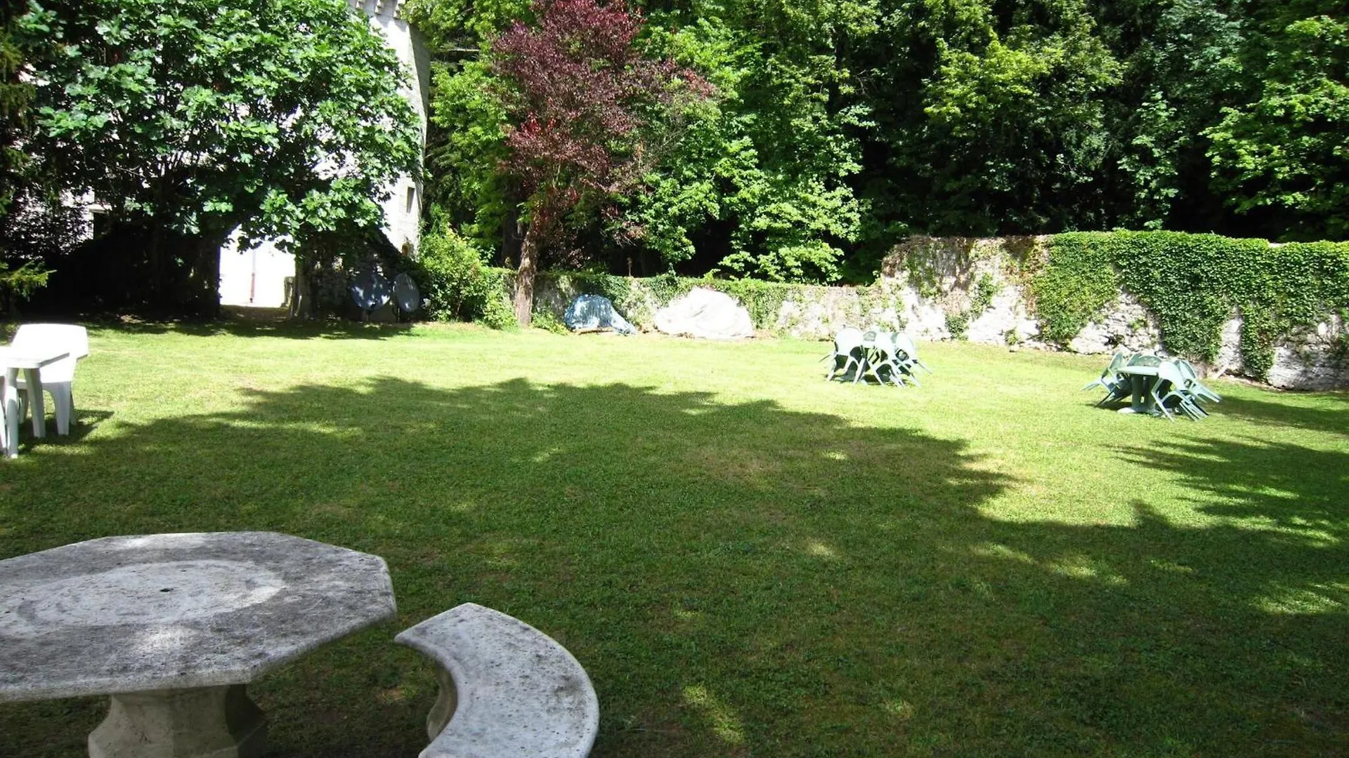 Σπίτι διακοπών Renovated Castle Apartment With Swimming Pool Serrières-en-Chautagne