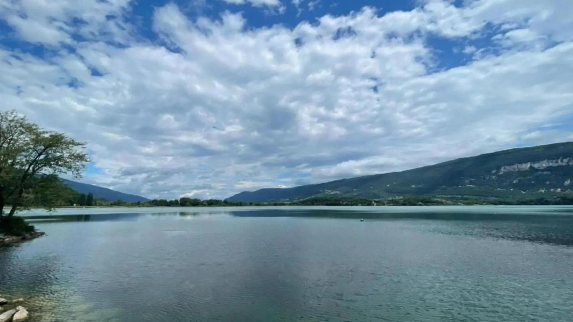 Renovated Castle Apartment With Swimming Pool Serrières-en-Chautagne 0*,  Γαλλία